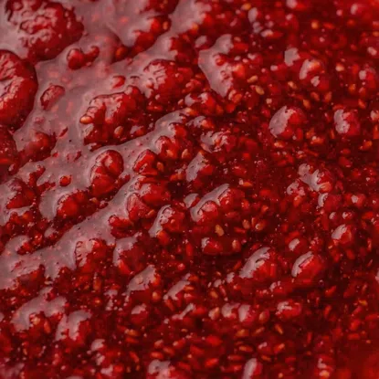 100 % Zmeură fără zahăr adăugat, cu bucăți extra de fructe