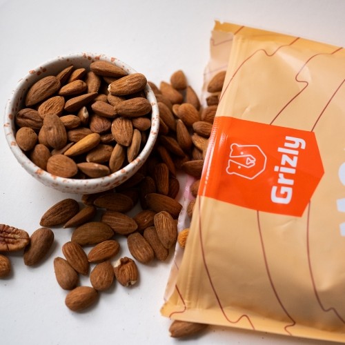 Migdale pentru lapte de migdale Grizly