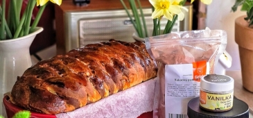 Cozonac de casă: Punctul central al tradiției românești