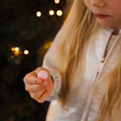 Biluțe crocante din bezea roz