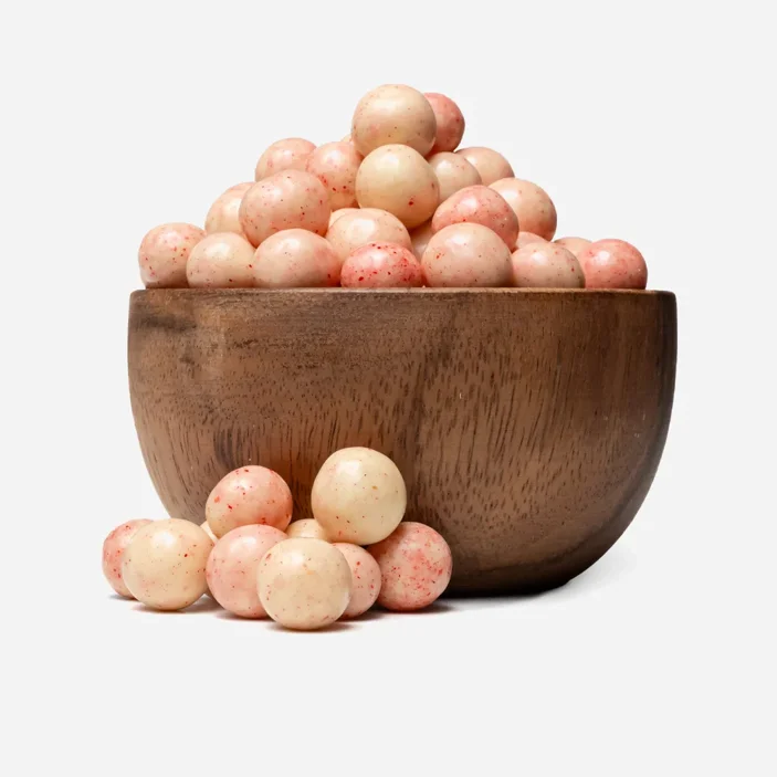 Biluțe crocante în ciocolată albă cu zmeură