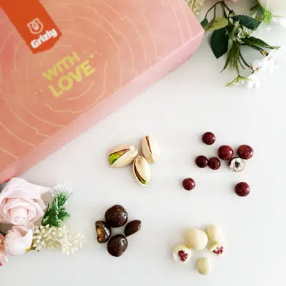 Cutie cadou With love