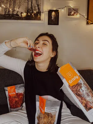 Mere uscate felii cu pudră de căpșuni,