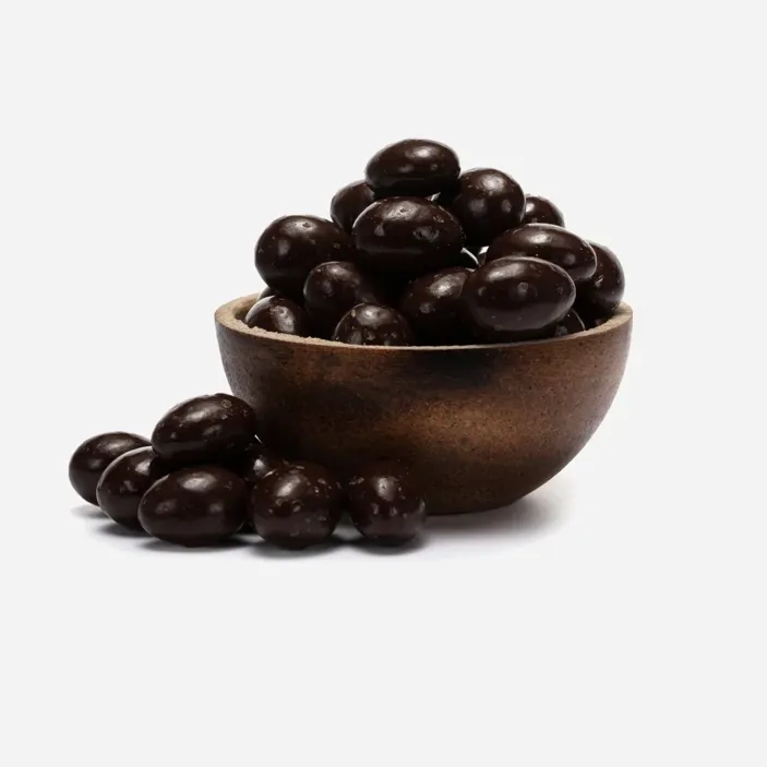 Migdale în înveliș de ciocolată neagră