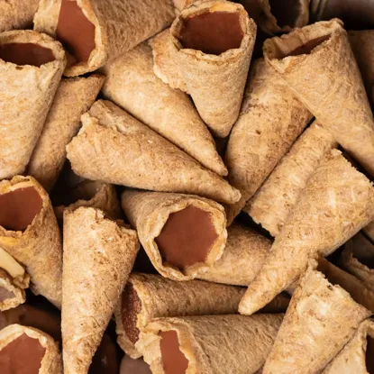 Mini cornete cu caramel sărat