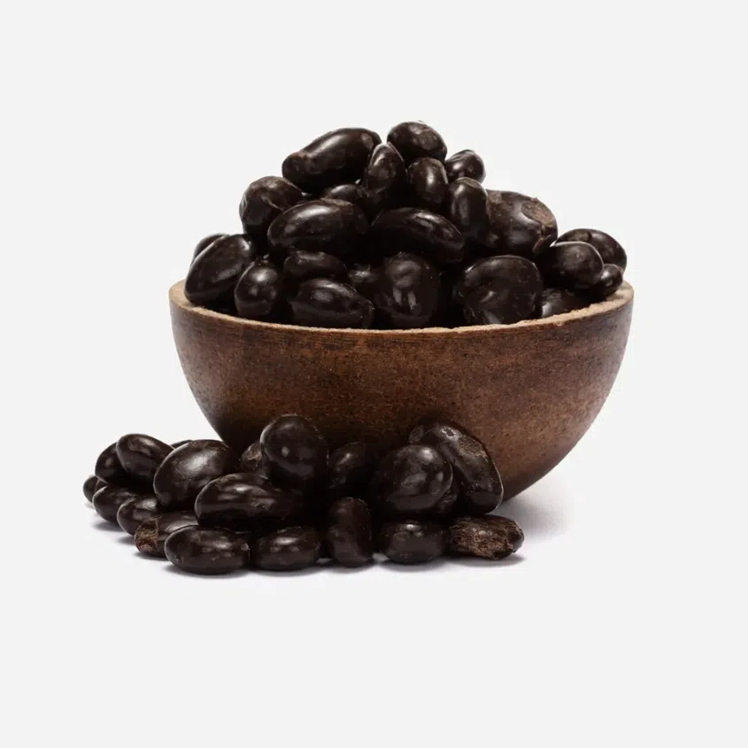 Stafide în înveliș de  ciocolată neagră